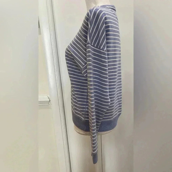 Vineyard Vines Dreamcloth Striped Modern Sweatshirt Size XS - Picture 3 of 6